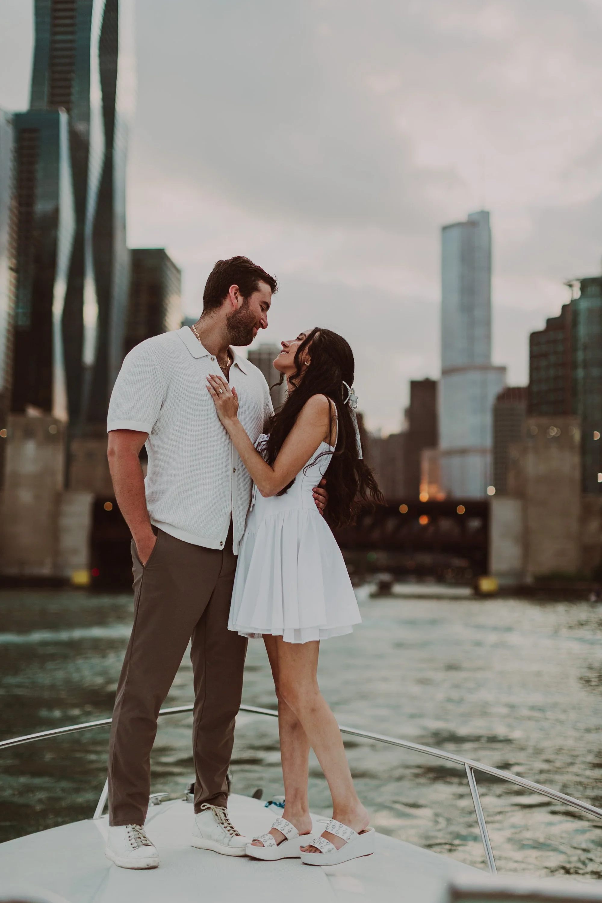 250822_Mike_Madeline_EngagementSessiononBoatChicagoPlaypenChicagoRiver__I9A9818.jpg