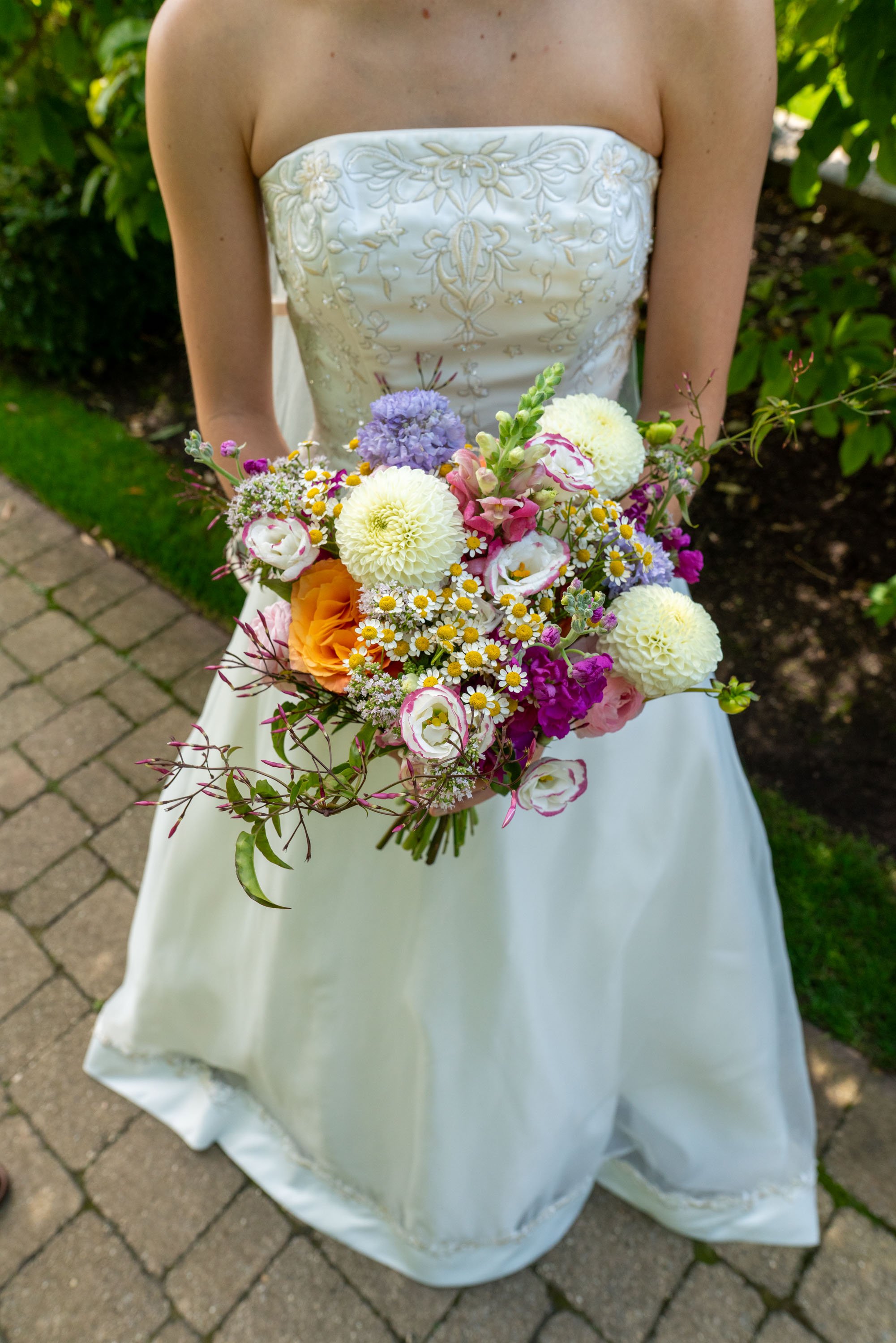 250711_Senen_Sophia_BahaiTemple_MichiganShoresClub_Website_Social26.jpg