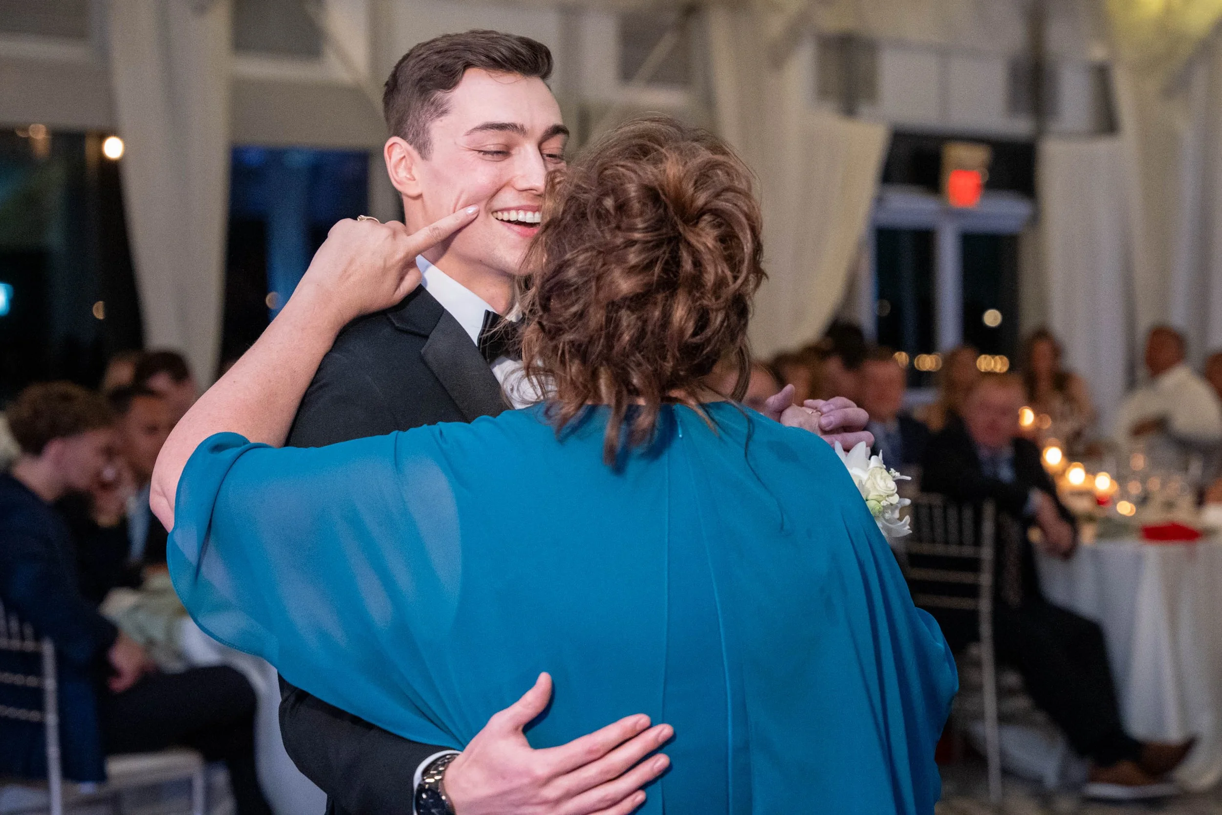 260530_Mary_Ryan_MonteBelloEstateWedding_Highlights_Website_351.jpg