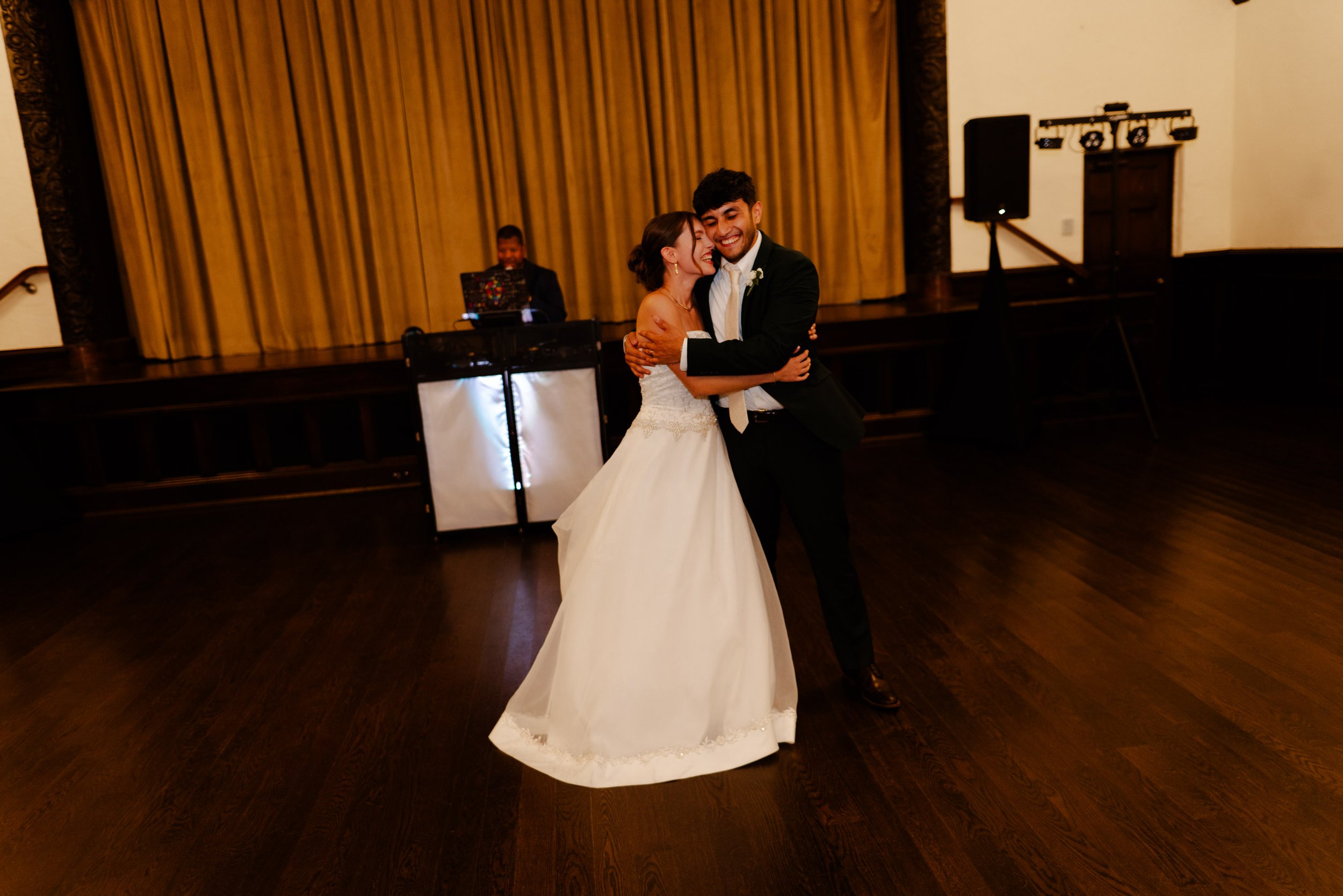 250711_Senen_Sophia_BahaiTemple_MichiganShoresClub_Website_Social313.jpg