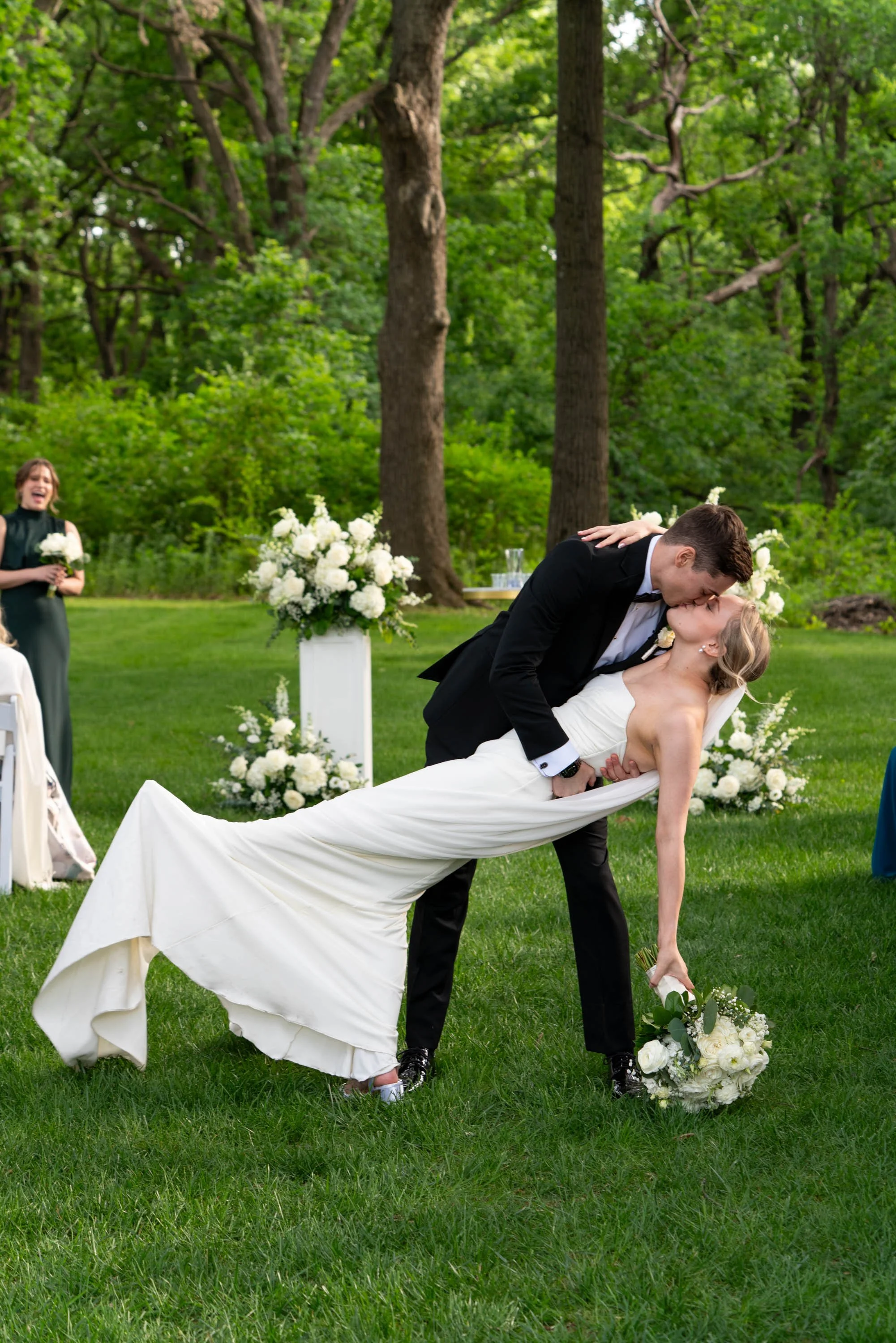 260530_Mary_Ryan_MonteBelloEstateWedding_Highlights_Website_189.jpg