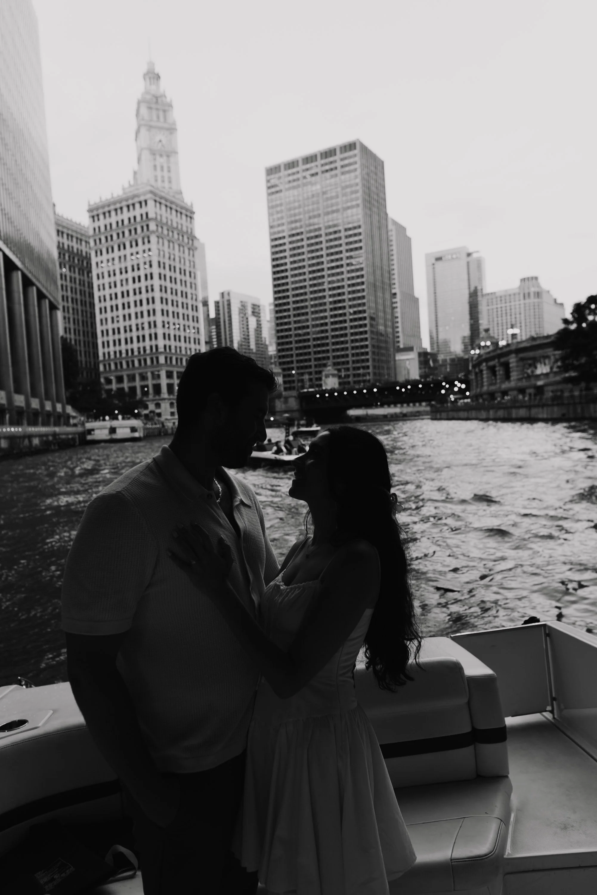 250822_Mike_Madeline_EngagementSessiononBoatChicagoPlaypenChicagoRiver__NOV0740.jpg
