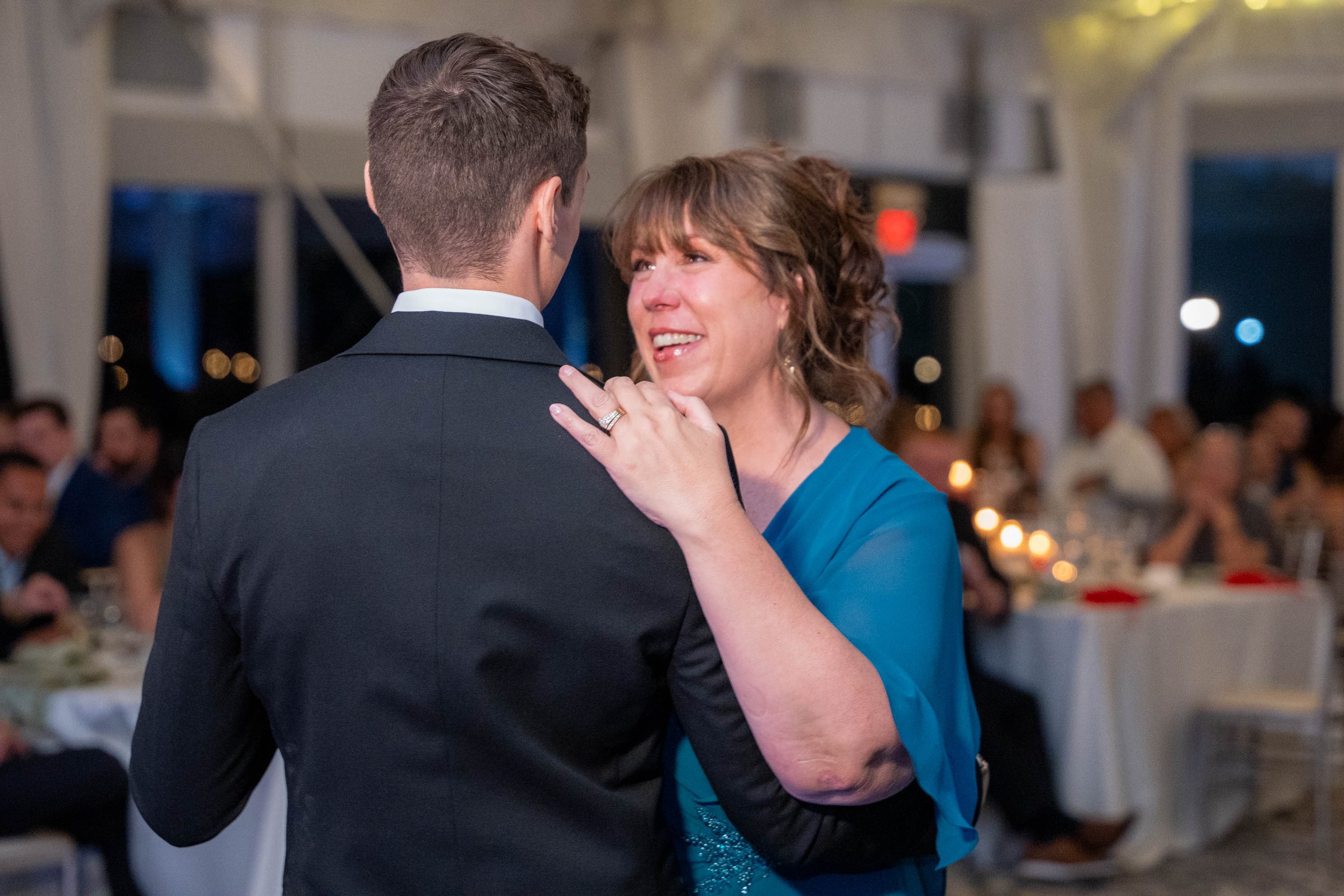 260530_Mary_Ryan_MonteBelloEstateWedding_Highlights_Website_350.jpg