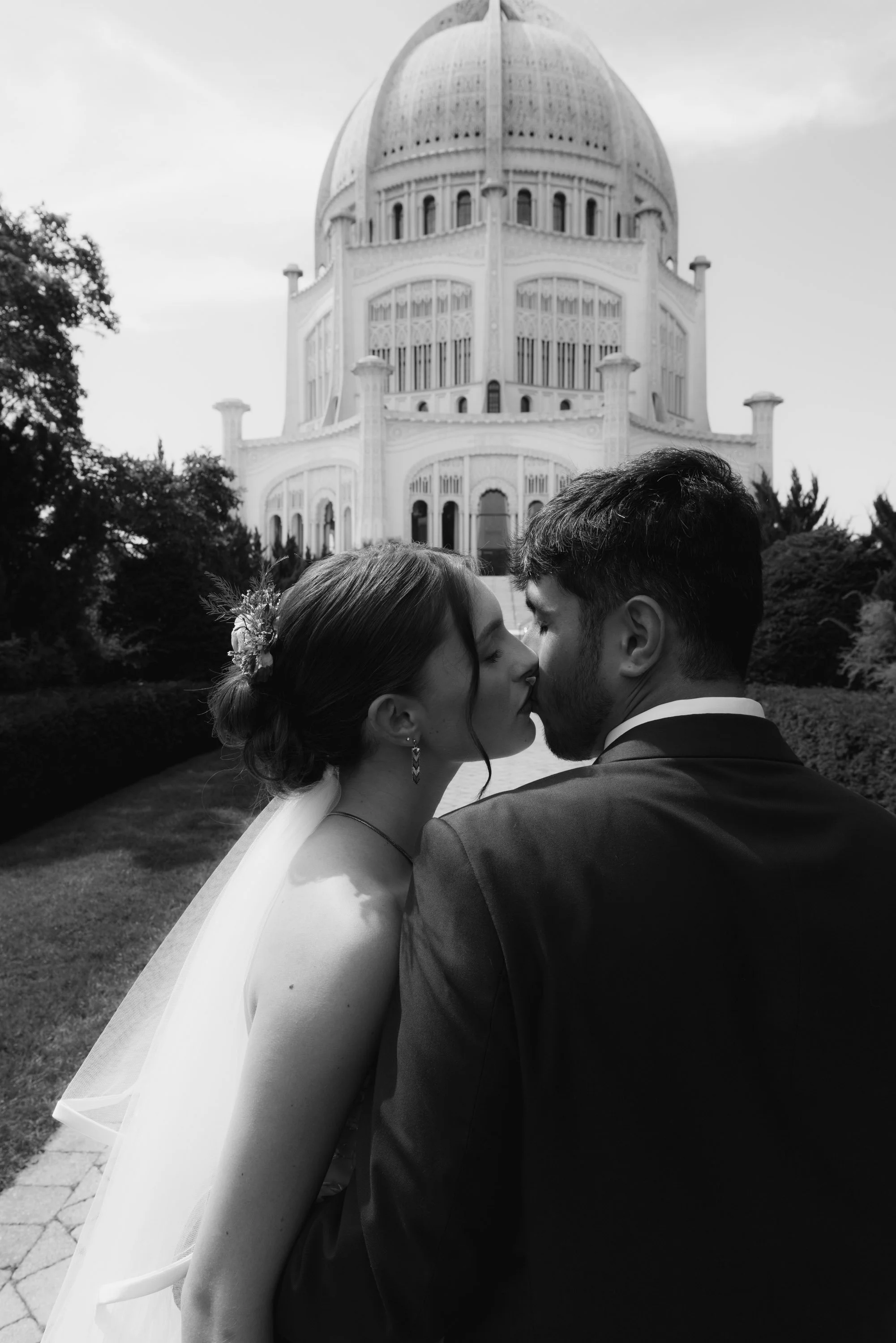 250711_Senen_Sophia_BahaiTemple_MichiganShoresClub_Website_Social20.jpg