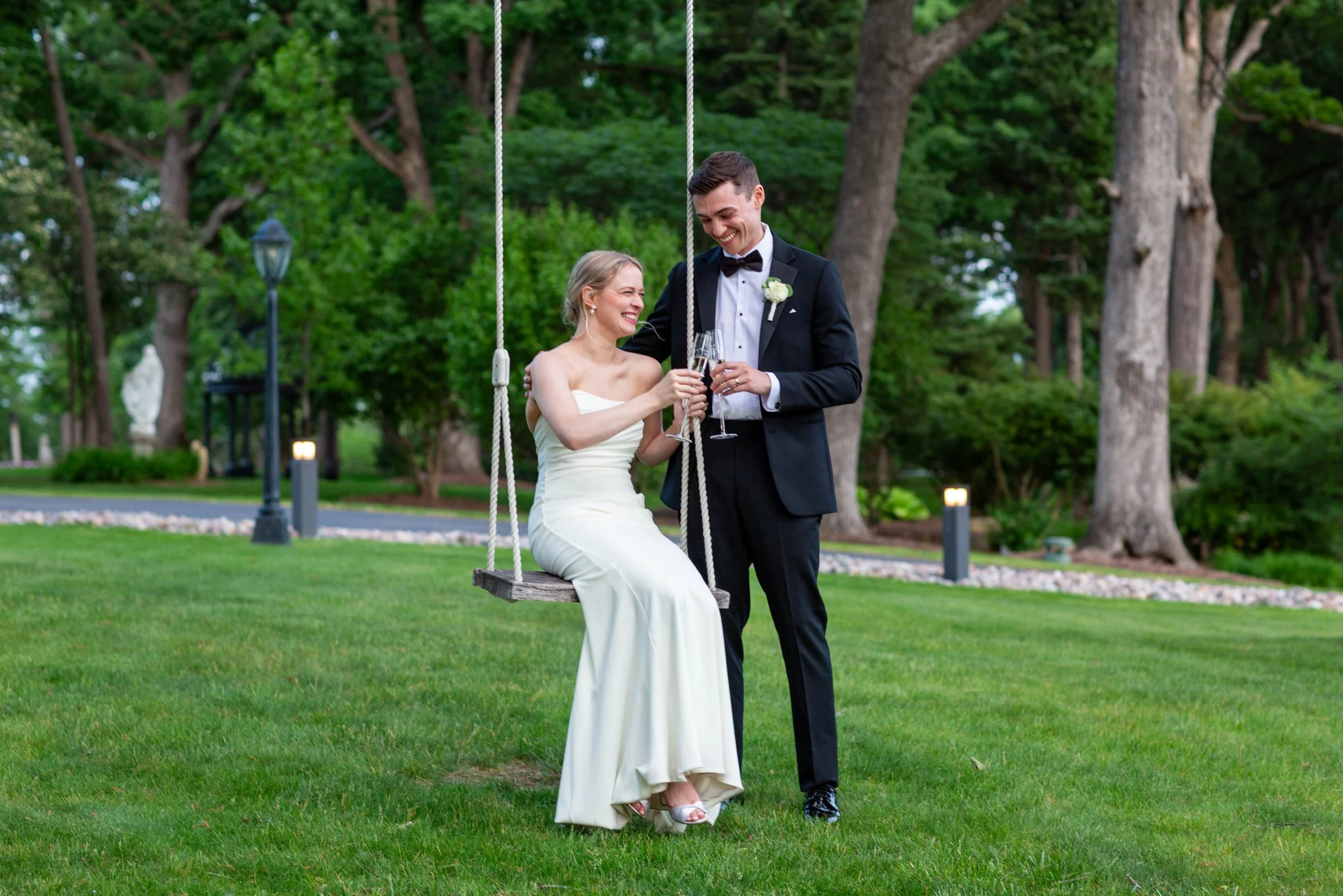 260530_Mary_Ryan_MonteBelloEstateWedding_Highlights_Website_332.jpg