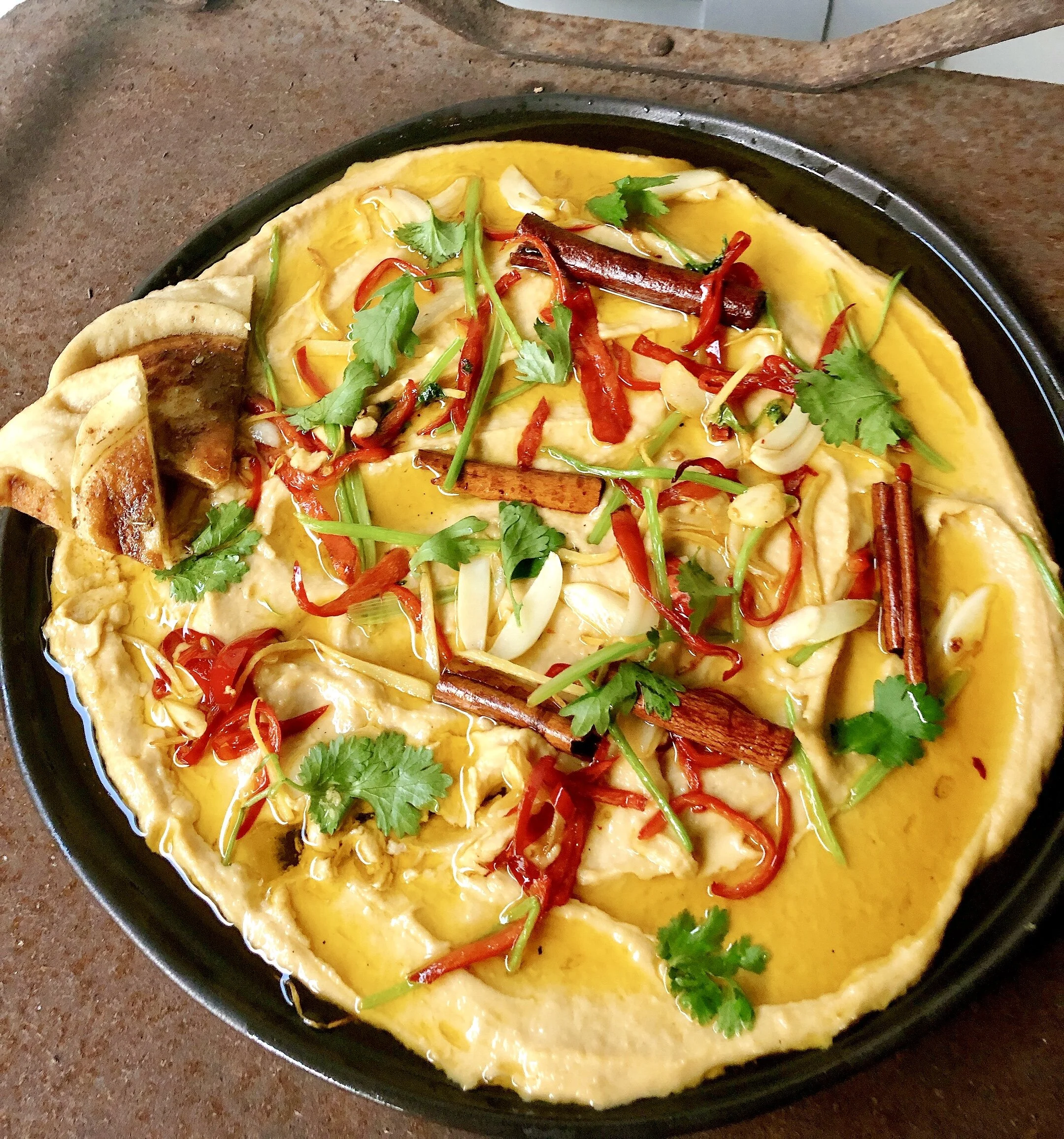 Hummus with Lemon, Fried Garlic and Chile