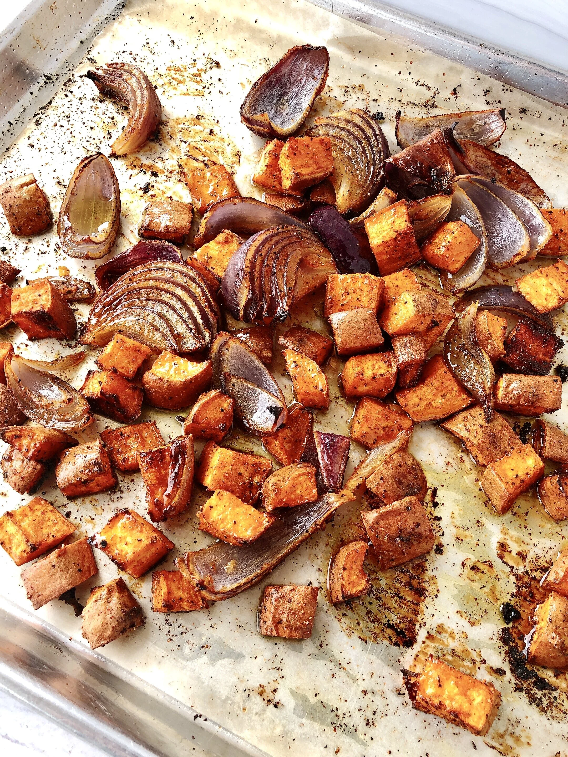 Roasted Sweet Potatoes with Apple Chipotle Blend