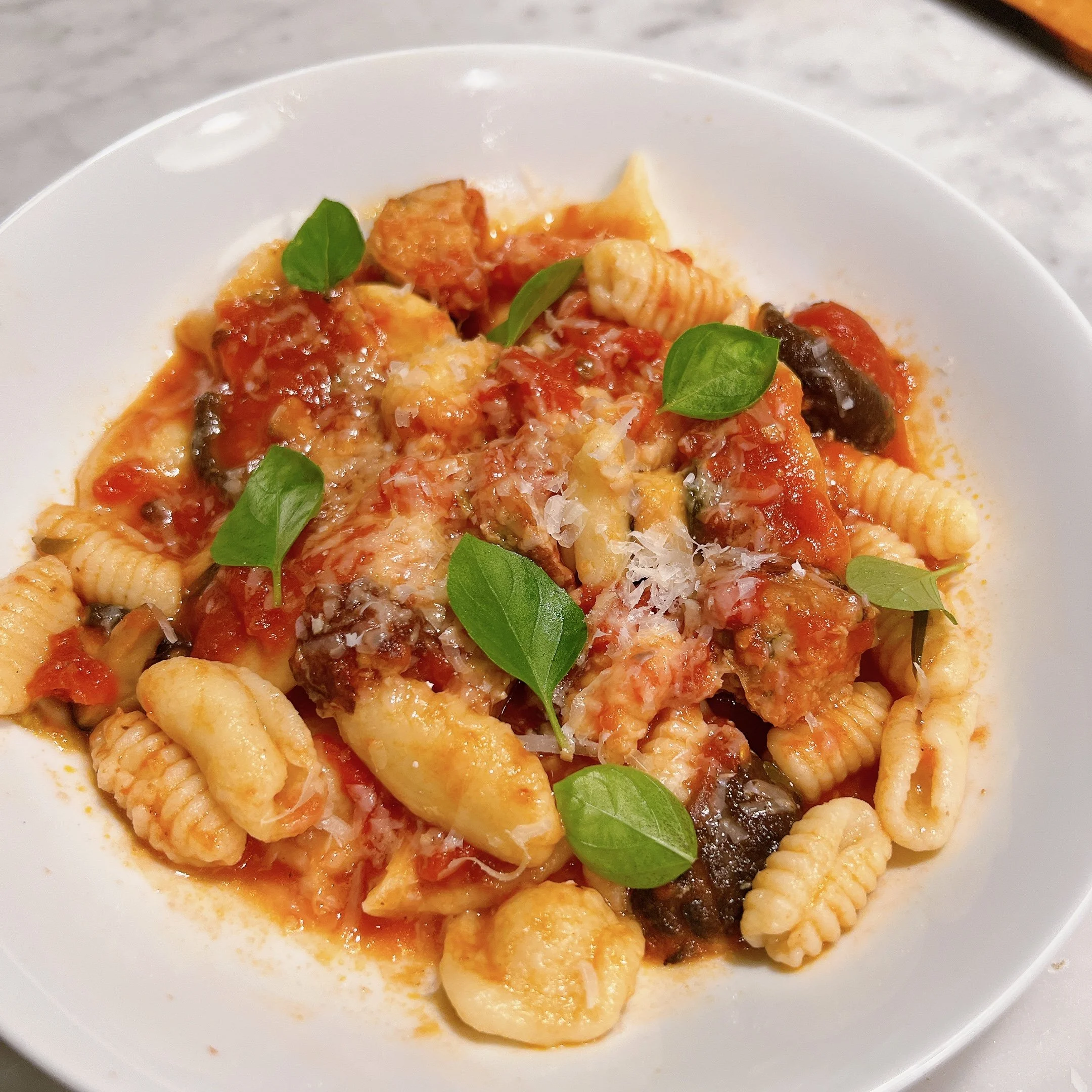 Simple Tomato Sauce from Social Pasta Club