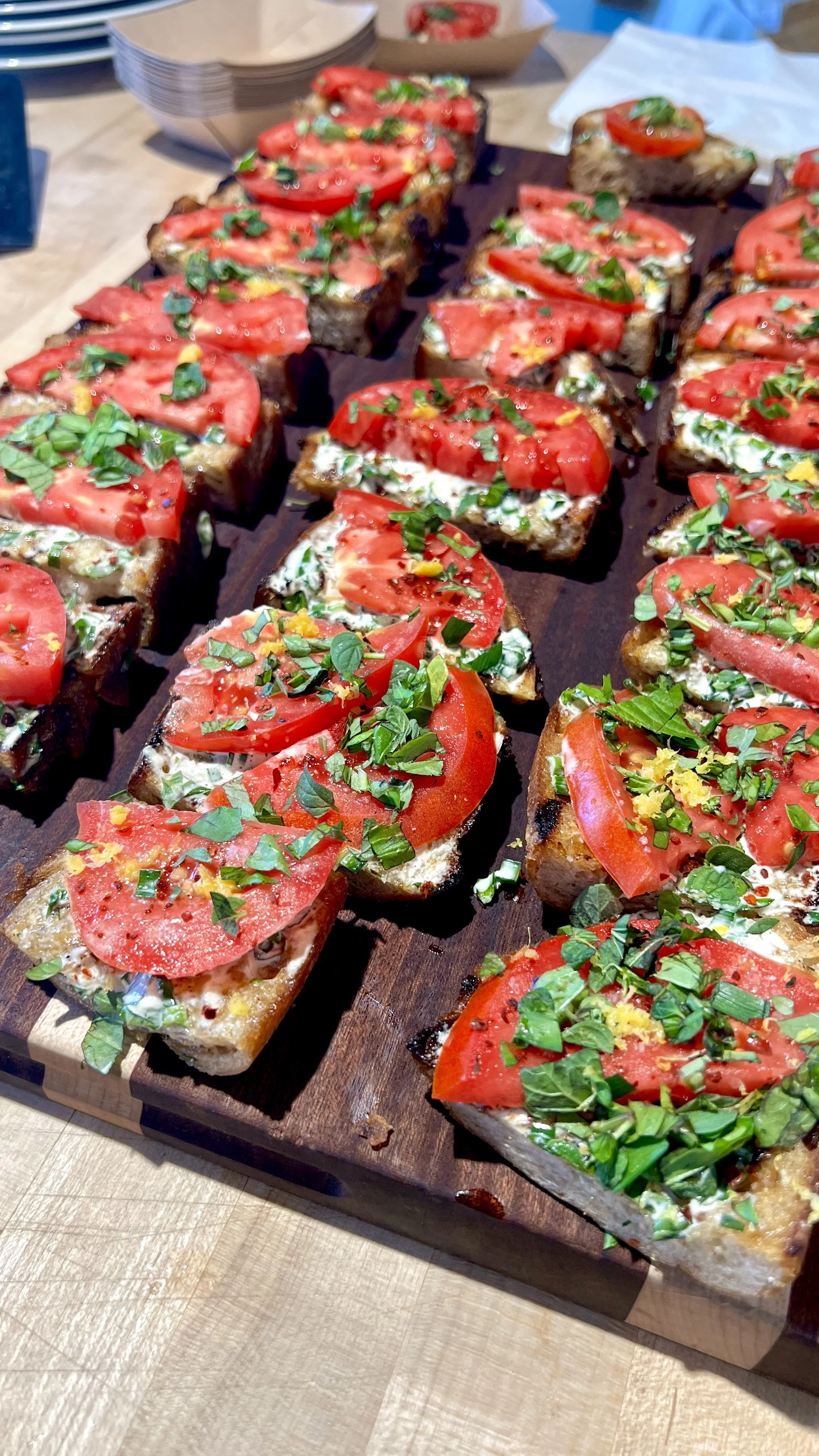 Garlicky Fried Tomato Toasts 