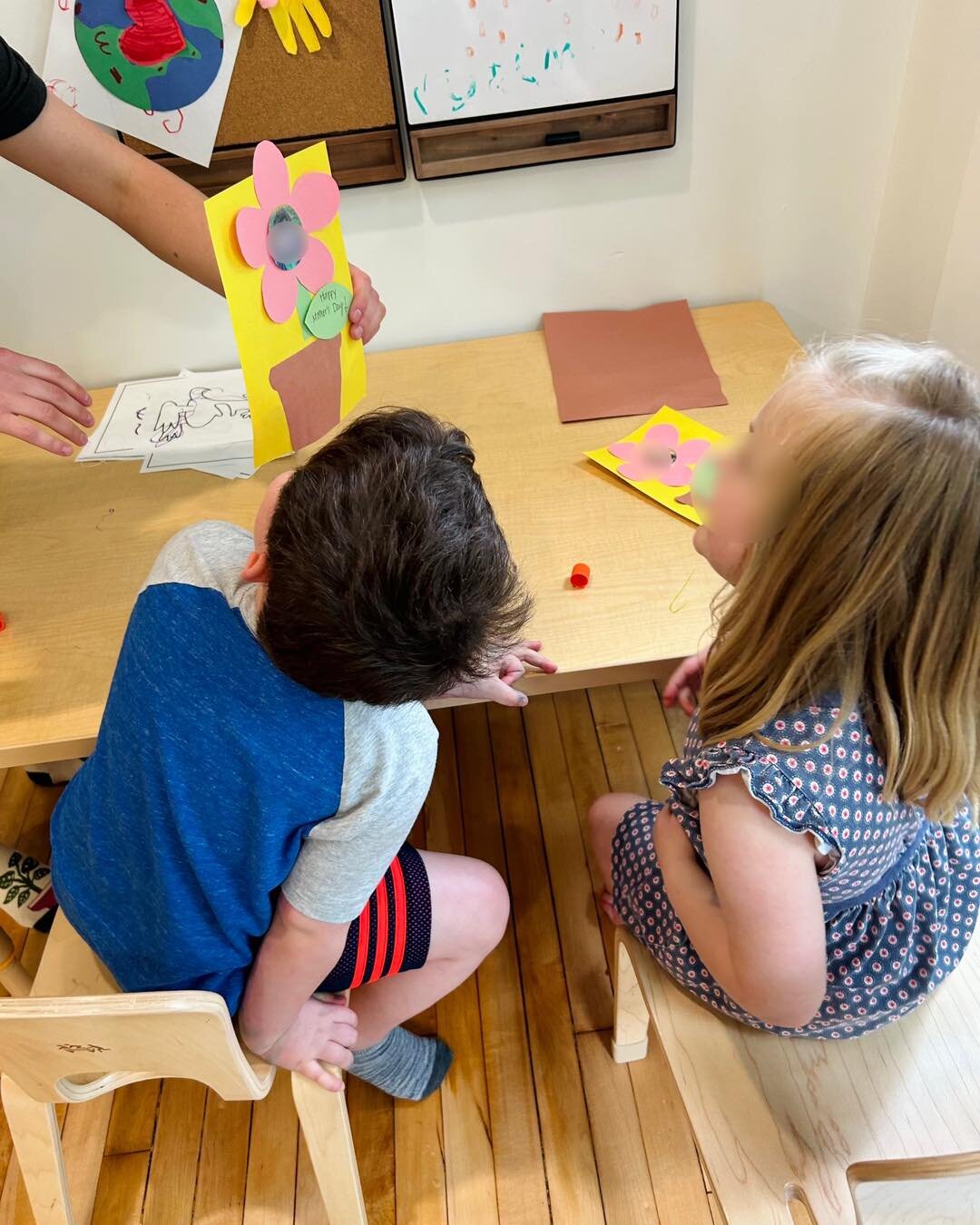 &ldquo;A mother&rsquo;s love is more beautiful than any fresh flower.&rdquo; 🌷

Happy Mother&rsquo;s Day weekend to all of AFTS&rsquo;s amazing mamas, grandmas, aunts and maternal figures! 💕 #aftschildrenshouse #abatherapy #mothersday