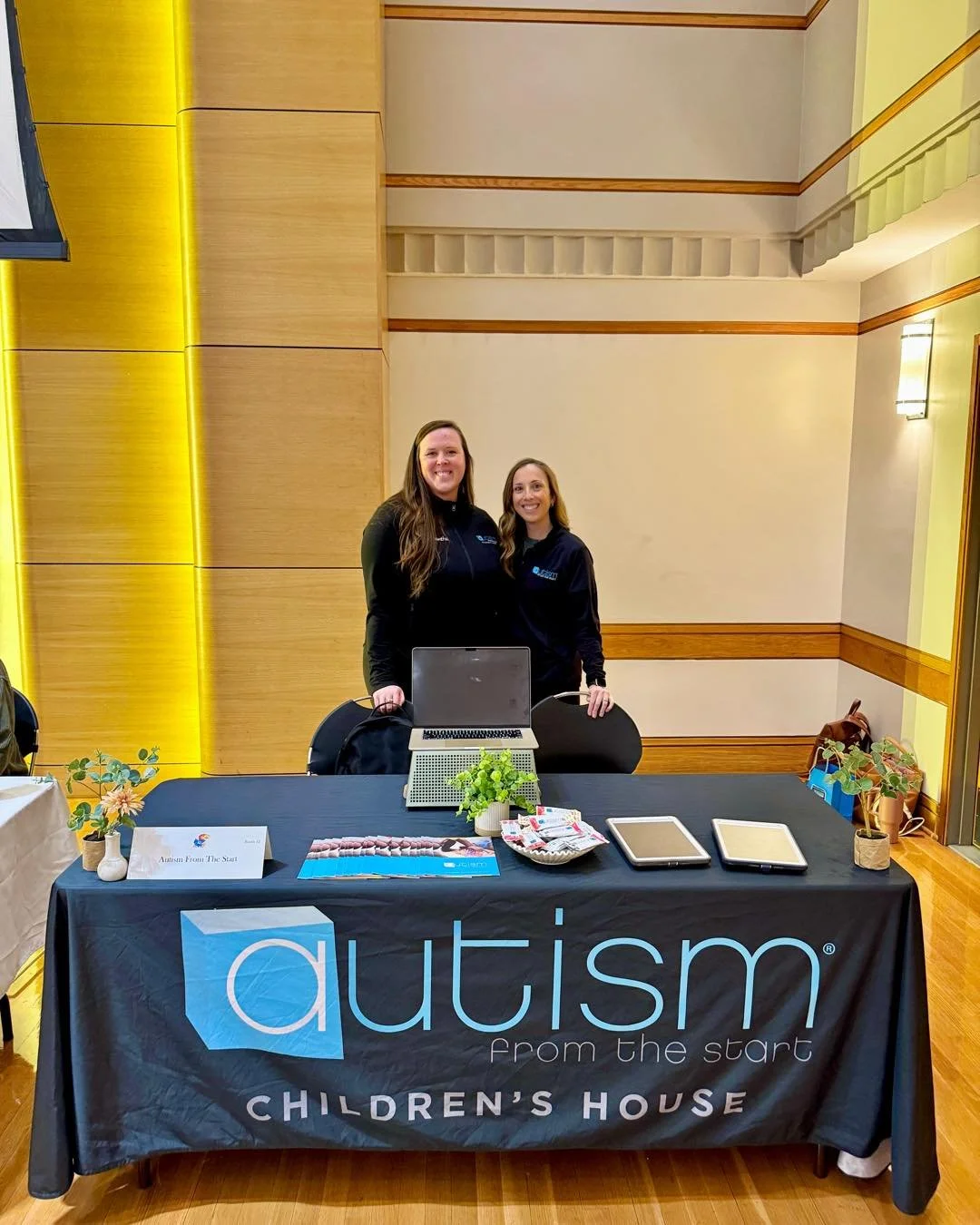 A little peek into a week at AFTS! 💙 Where learning happens through play!! ✨ #AutismFromTheStart #ABATherapy #CompassionateABA #Earlyintervention #LearningThroughPlay #LeadershipInAction #SpeechTherapy #SmilesAllAround