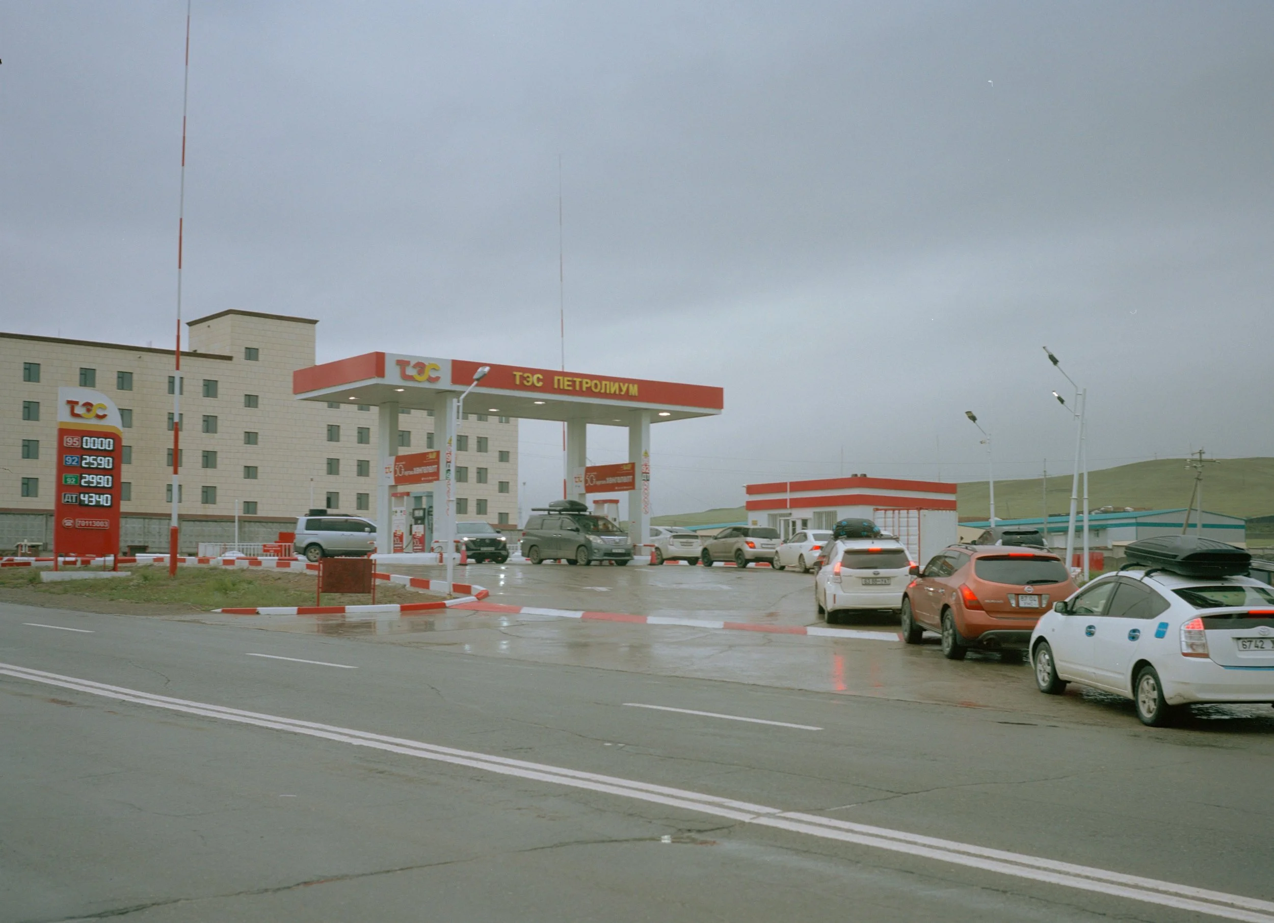 001-2.jpg