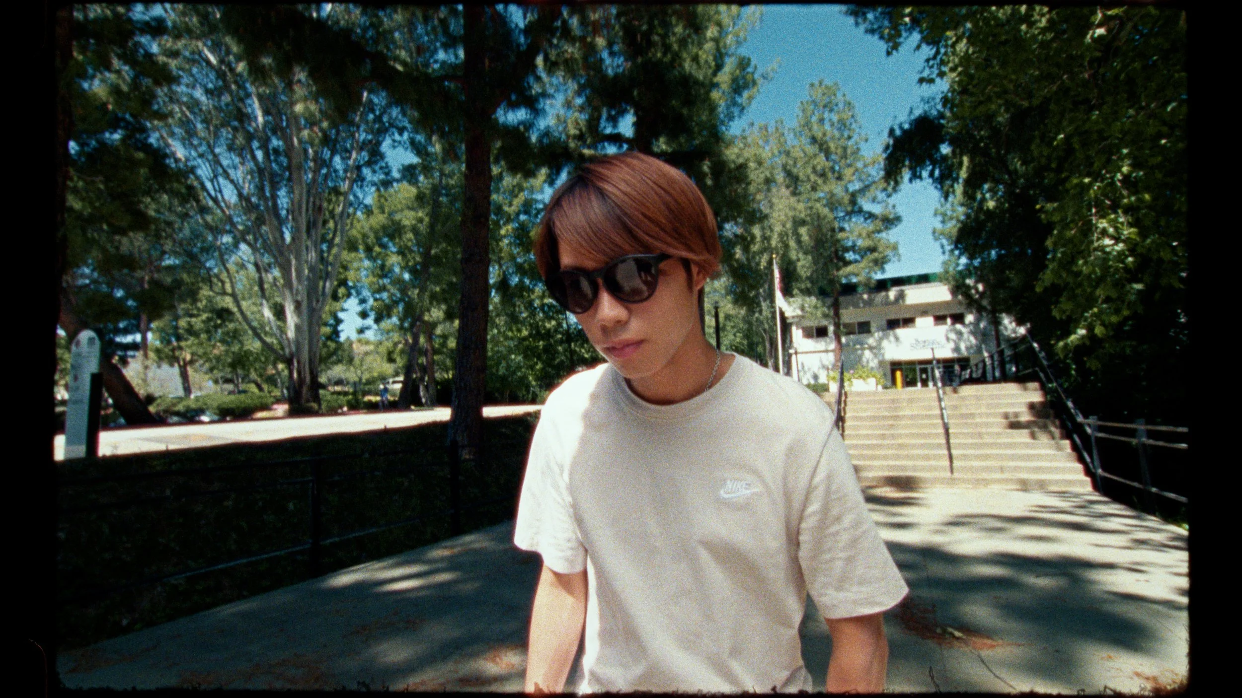 JINSxYuto_30sec_v0508_cc.00_01_04_05.静止画007.JPG