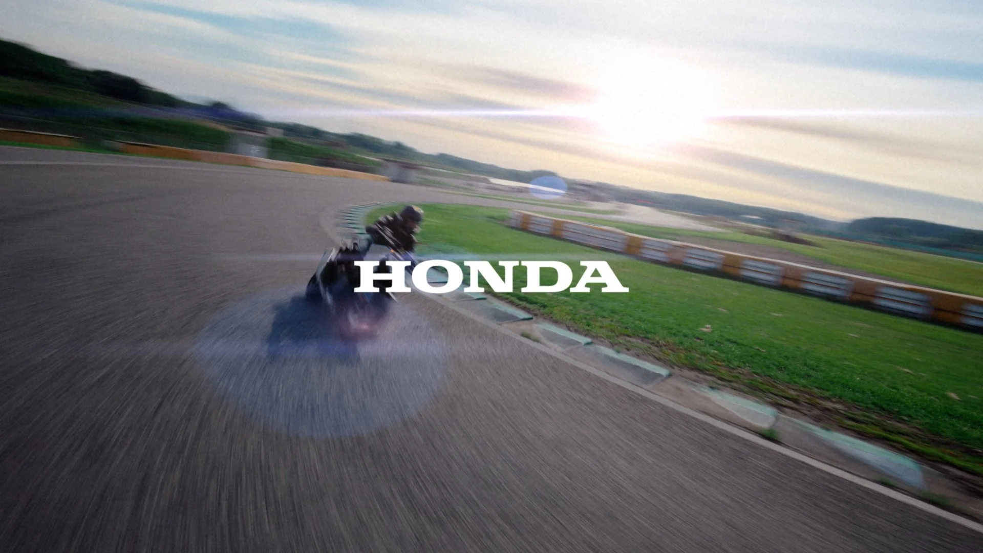 Honda / TVCM「バイクへの想い」篇
