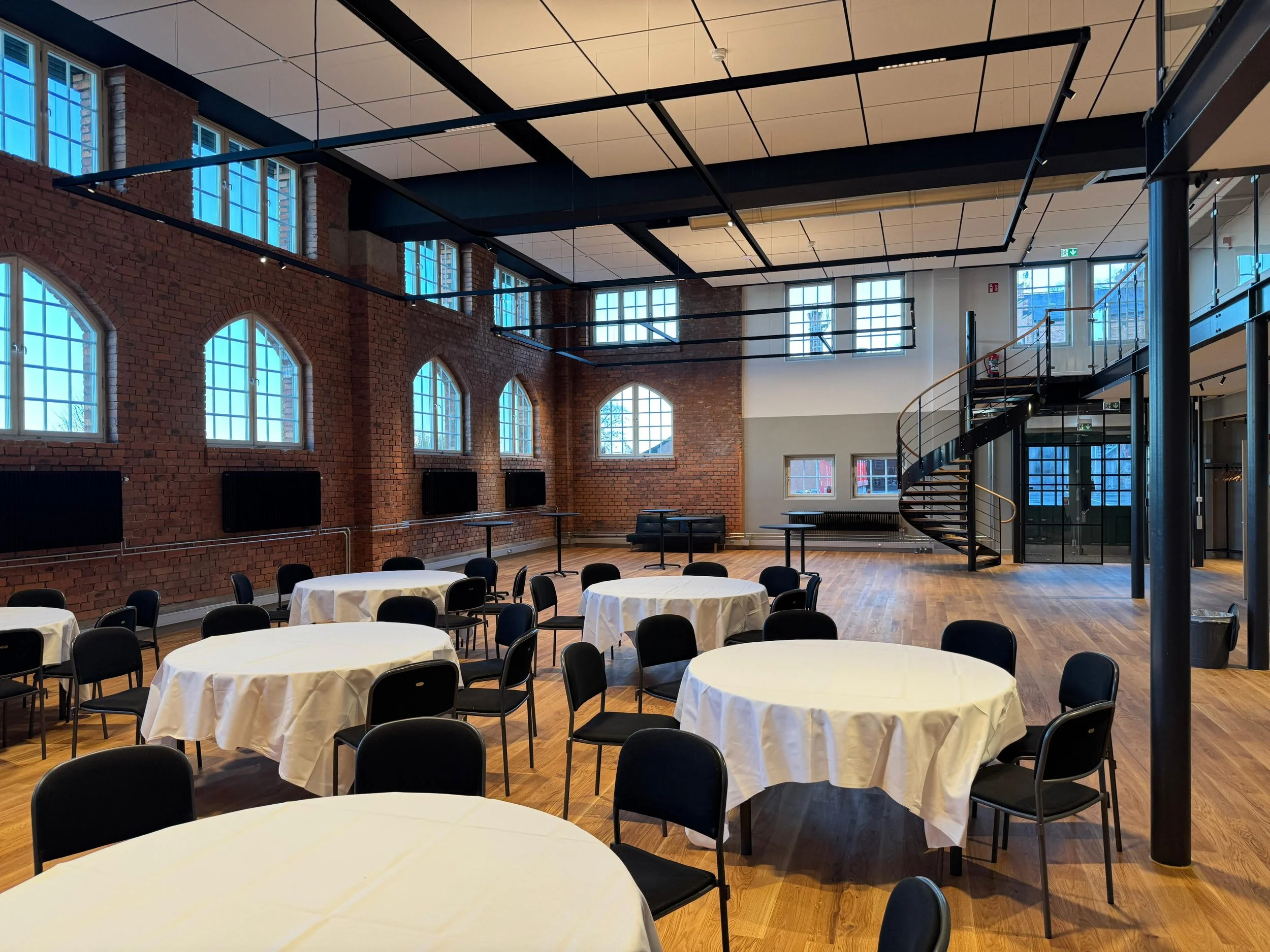 PHOTO-2024-11-08-10-30-28 2.jpg