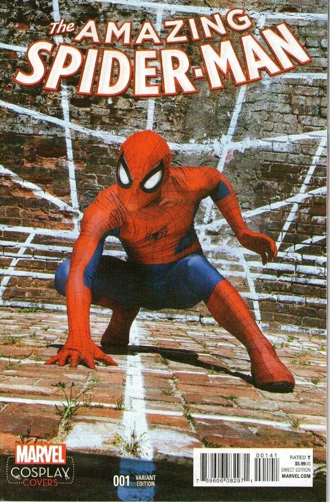 Lucky_Target_Comics_Variants_Amazing_Spider-Man_1_Cosplay.jpg