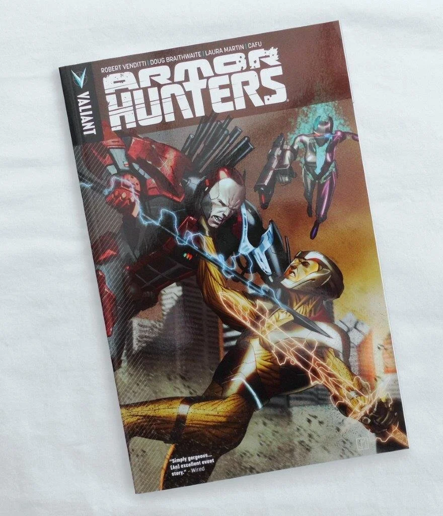 Lucky_Target_Comics_GNs_Armor_Hunters.JPG