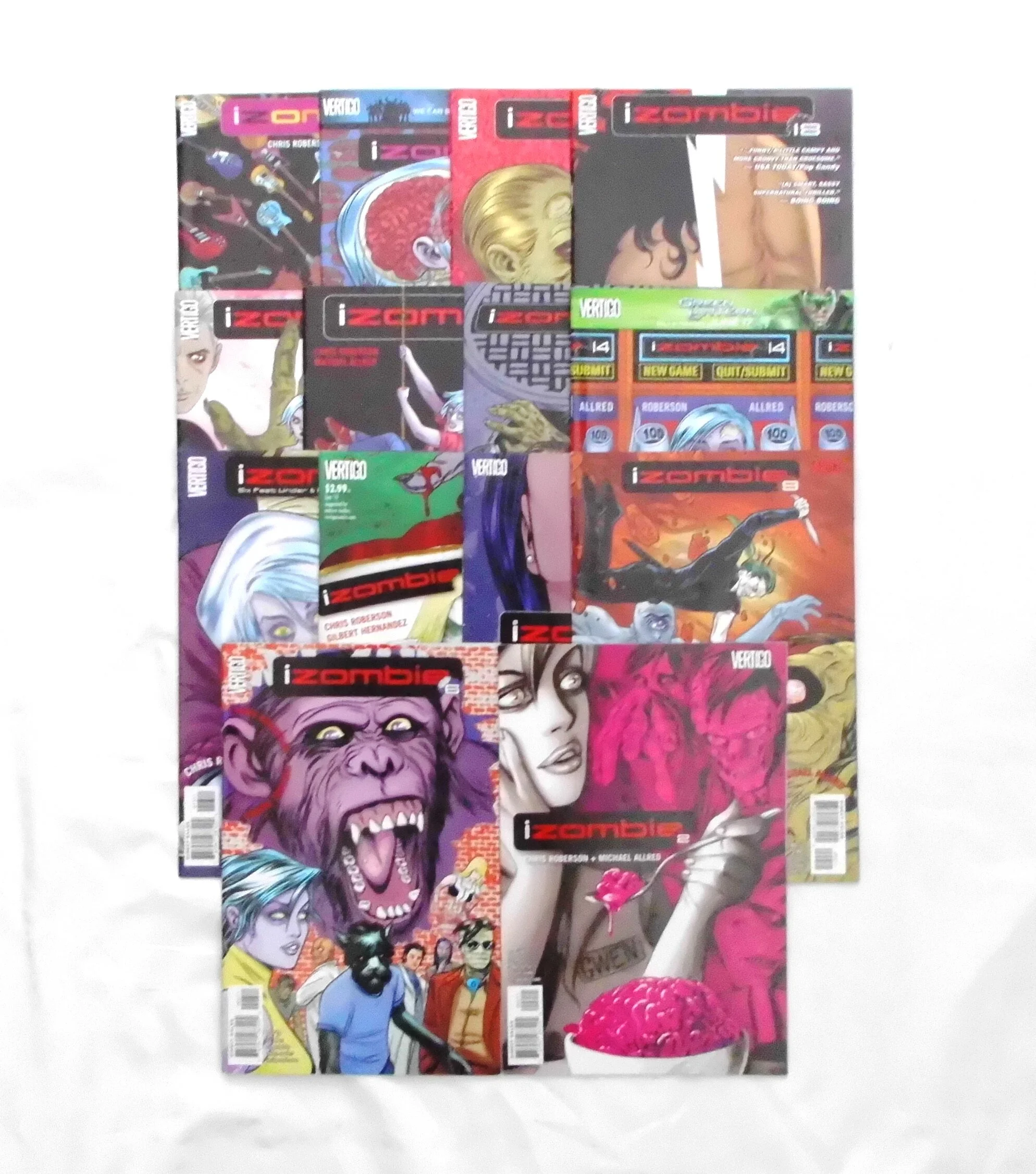 Lucky_Target_Comics_Runs_Izombie_Bundle.JPG