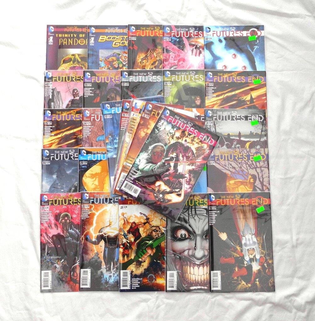 Lucky_Target_Comics_Sets_New_52_Futures_End_Bundle.JPG