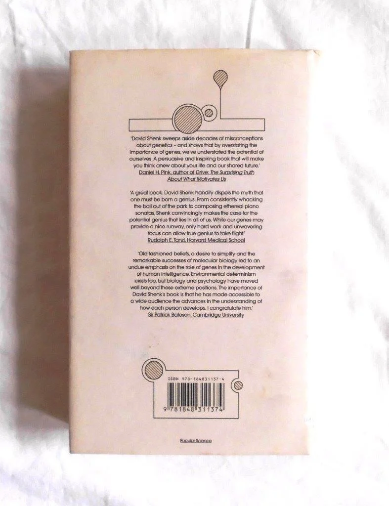 Lucky_Target_Comics_Book_The_Genius_In_All_back.JPG