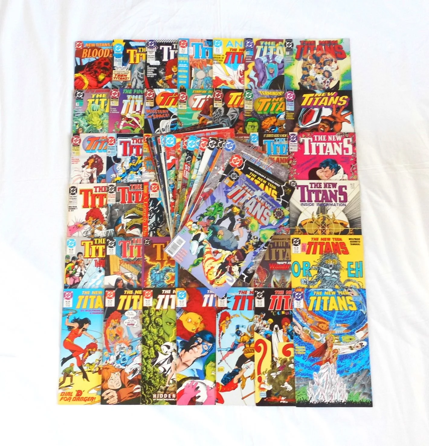 The New Teen Titans Series 2 x66 Bundle