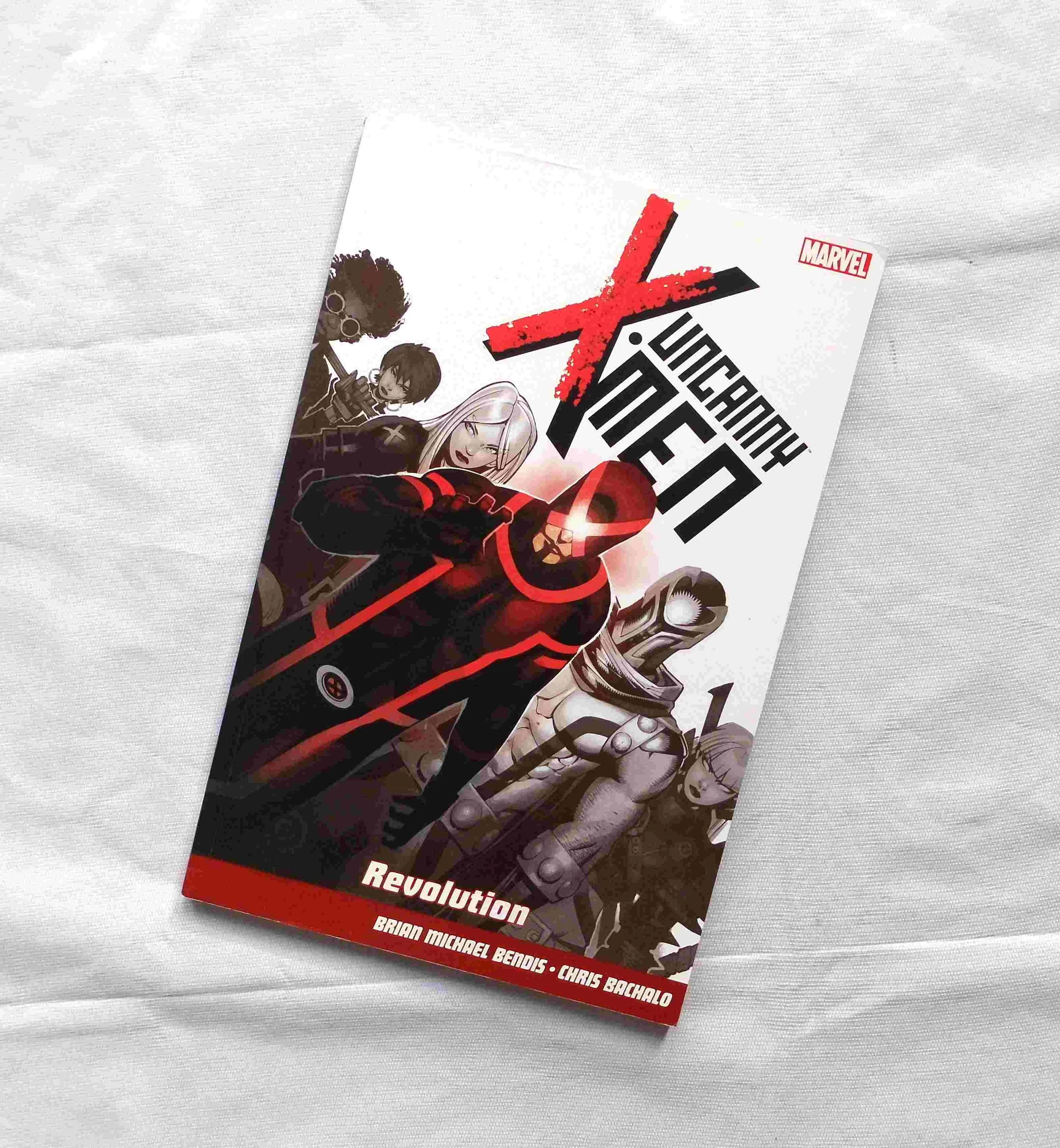 LTC_GN_Uncanny_X-Men_Revolution_uked.JPG