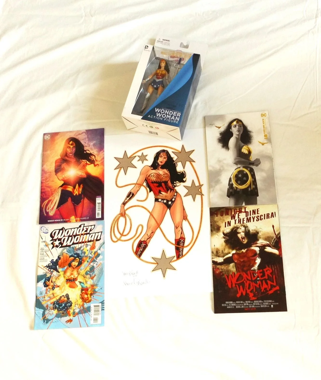 Wonder Woman Premium Fan Bundle.JPG