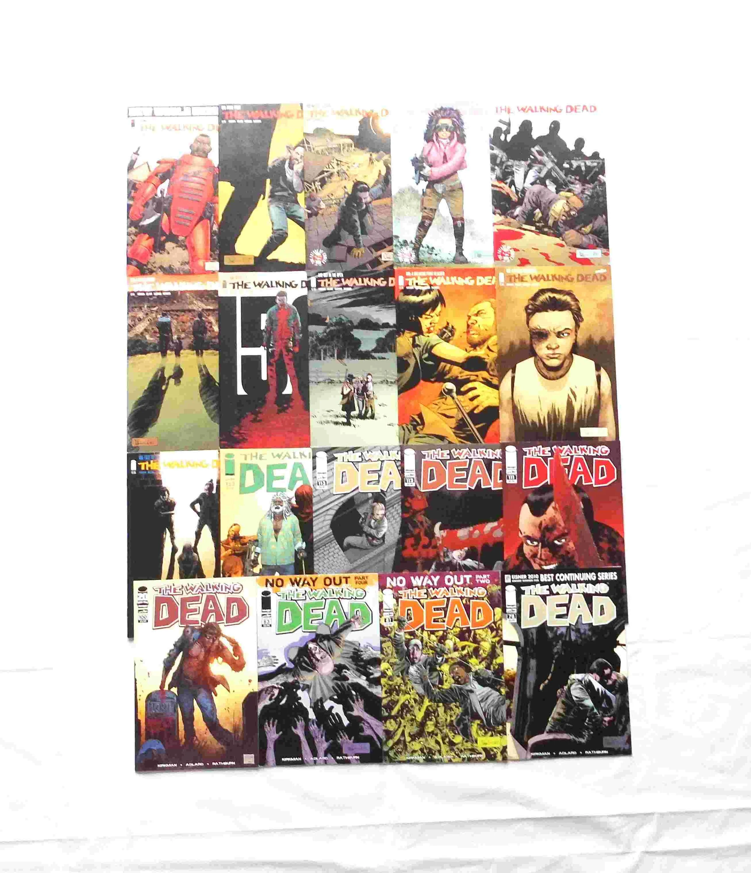 Walking Dead x 19 Bundle