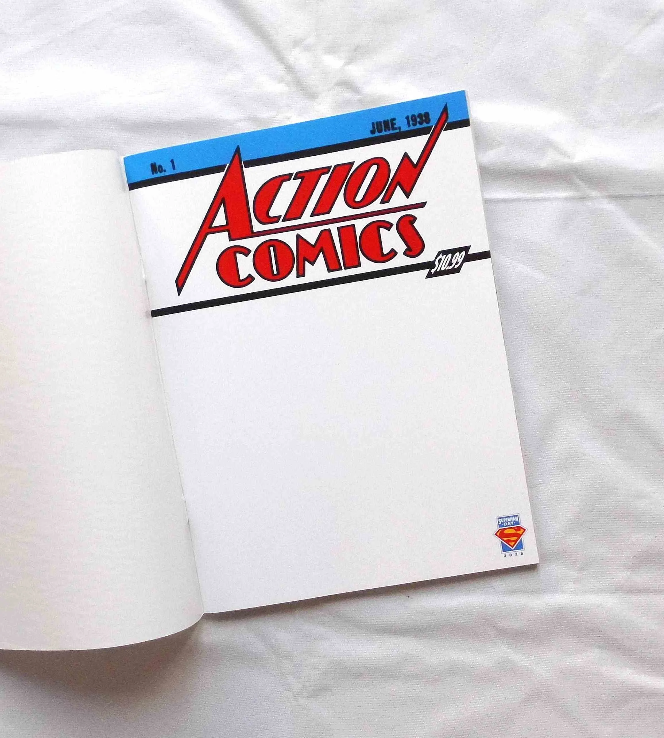 Action Comics #1 (Superman Day) Facsimilie Blank Cover Variant