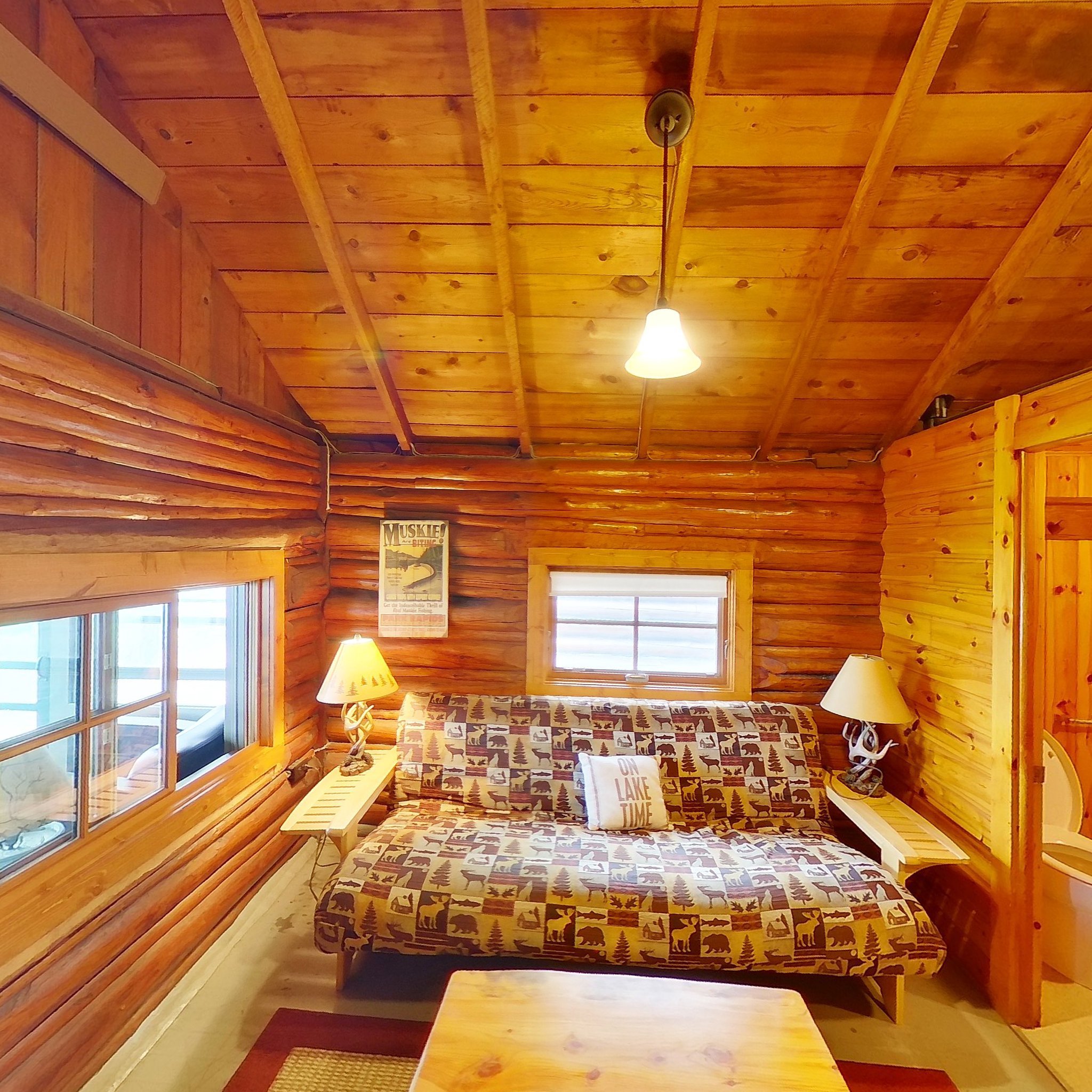 Cabin 14 Living Futon.jpg