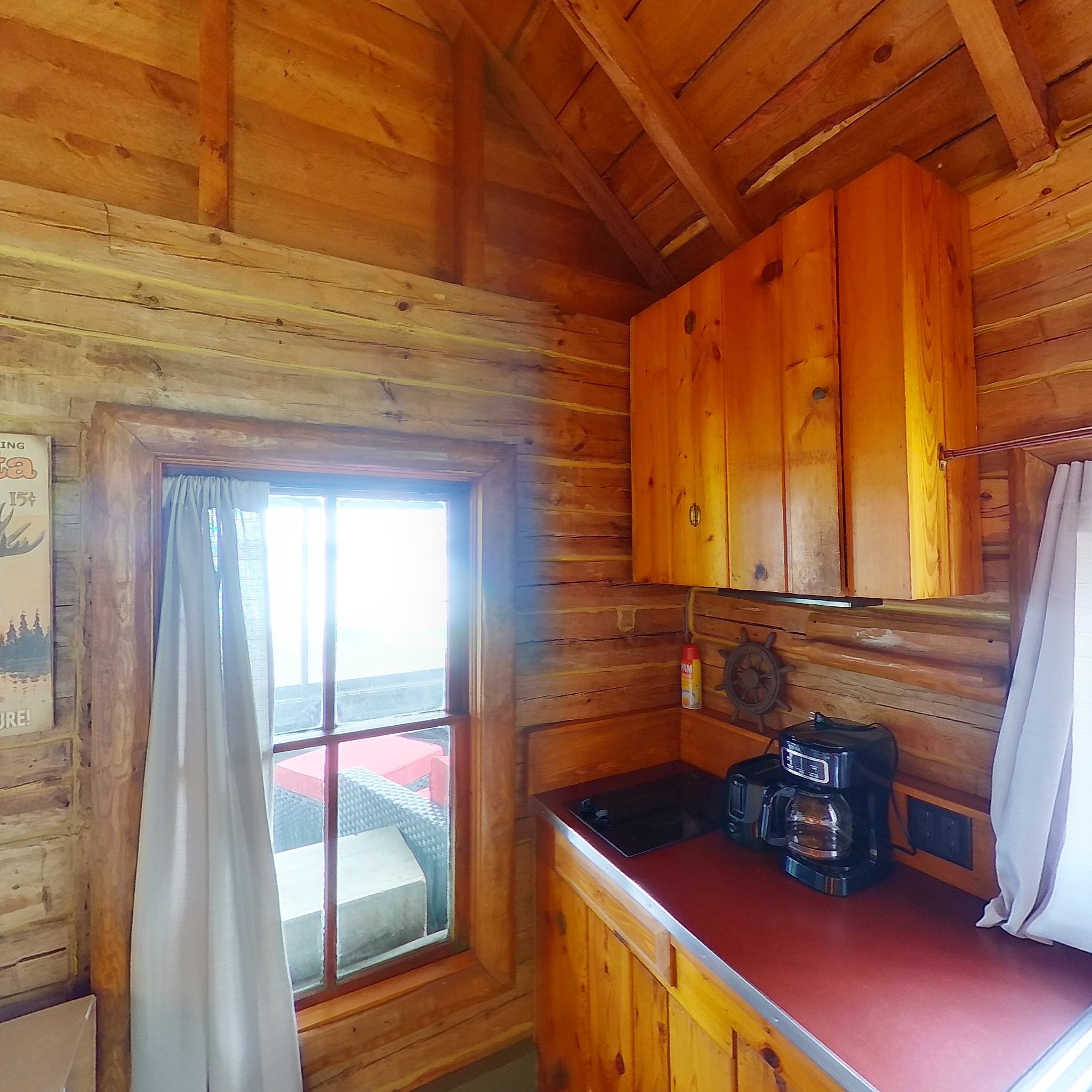 Cabin 4 kitchenette 2.jpg