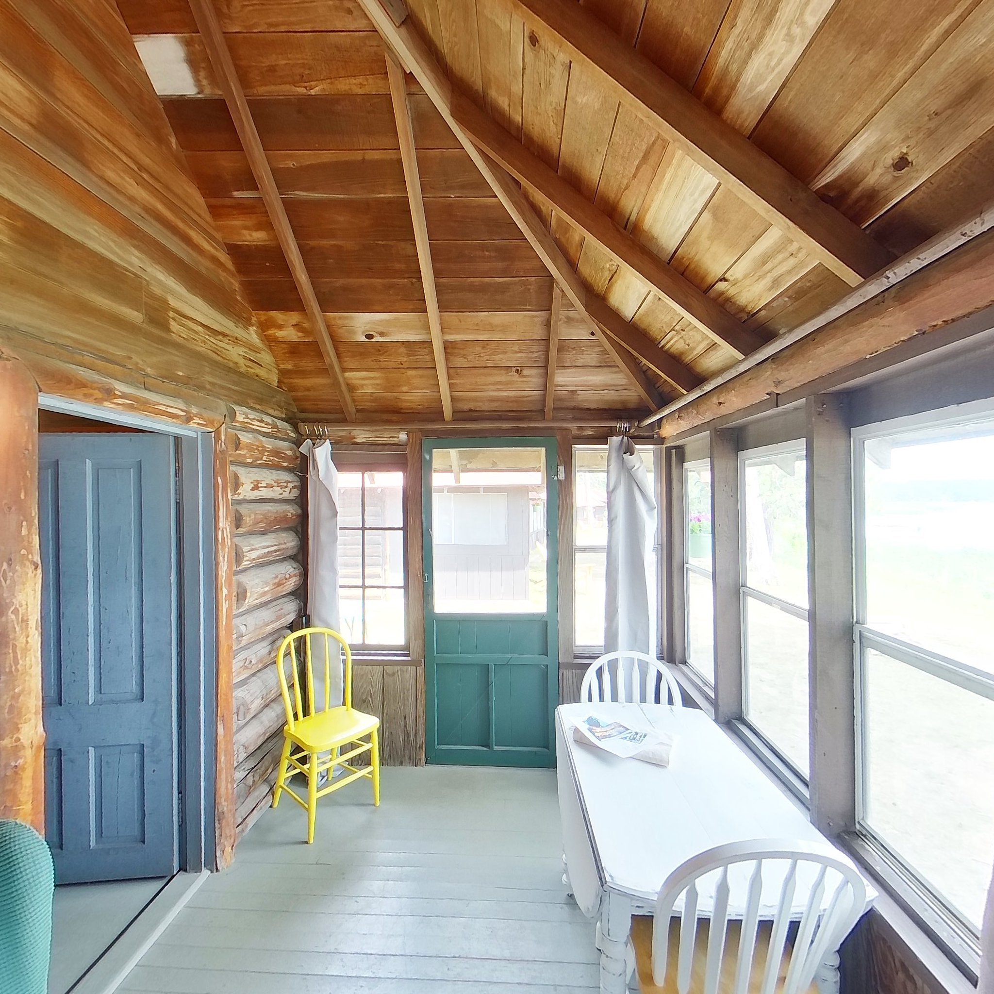 Cabin 6 porch sitting area.jpg