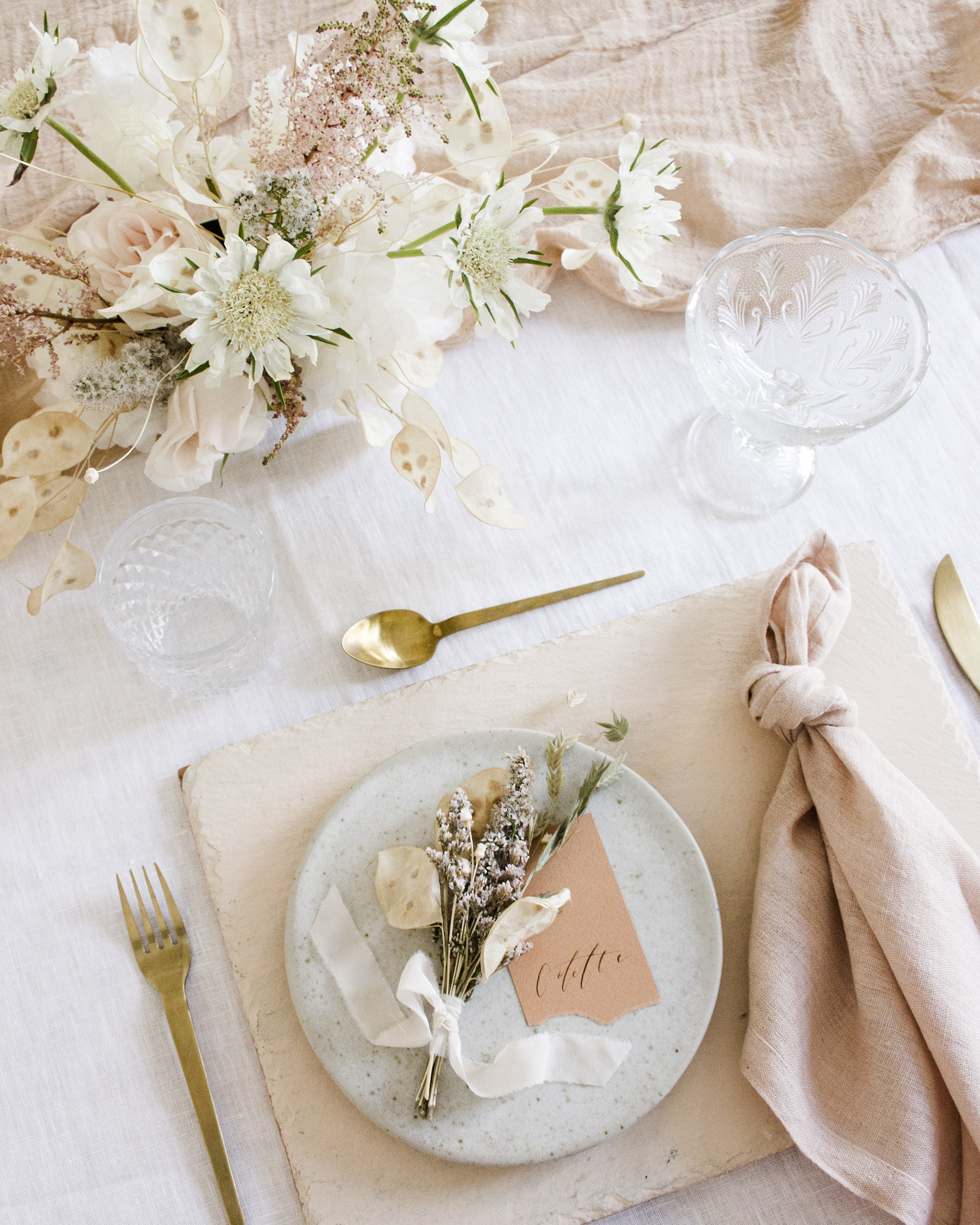 Aeipathy Studio Blush Wedding table setting