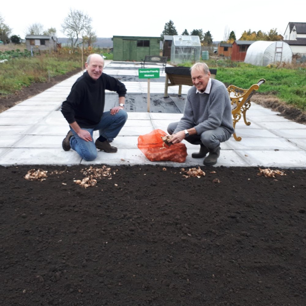 OSCARS - First Planting With Plot Holder Malcolm Larby ( 31b) - Nov 2018 