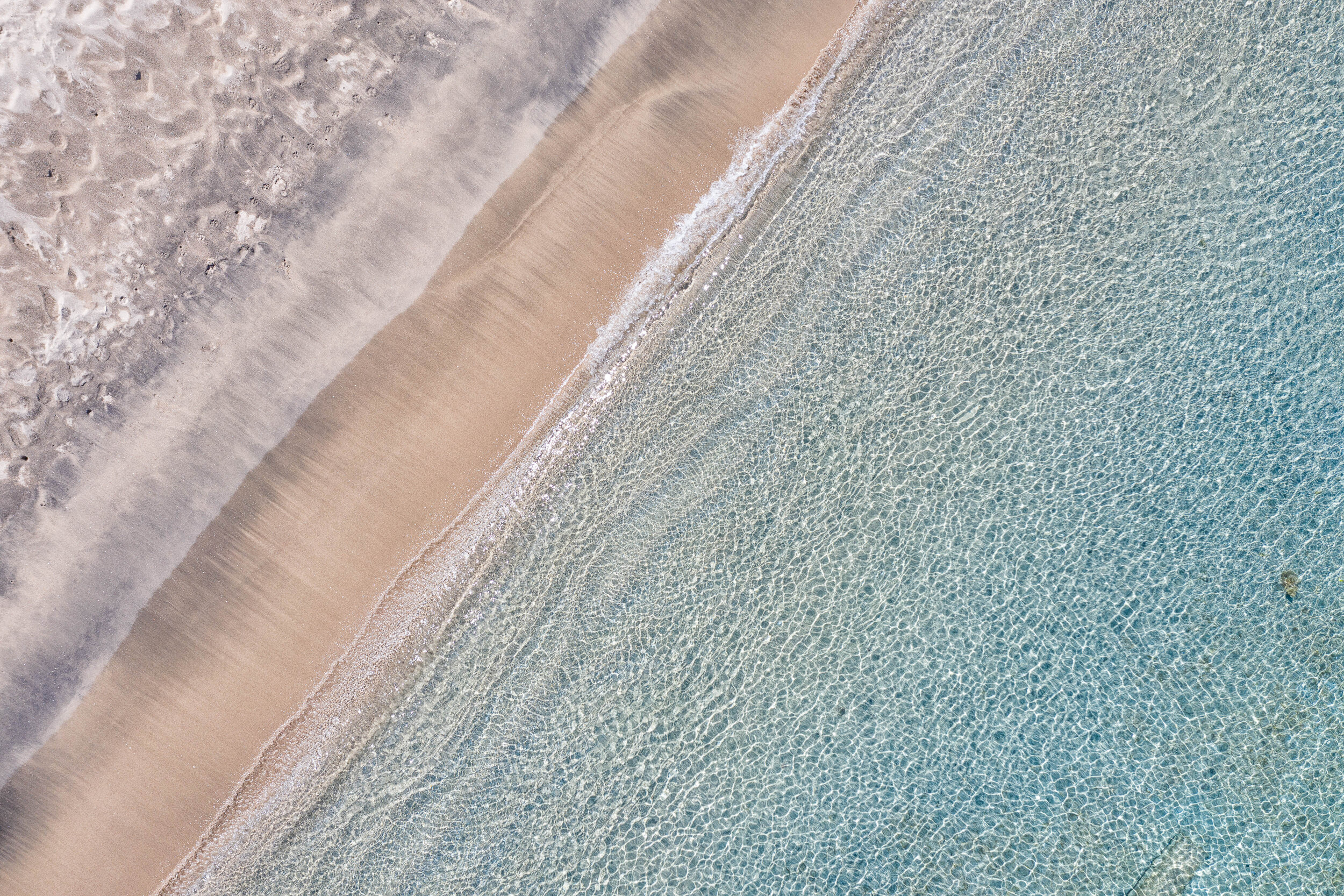 Pinney's Beach, Nevis