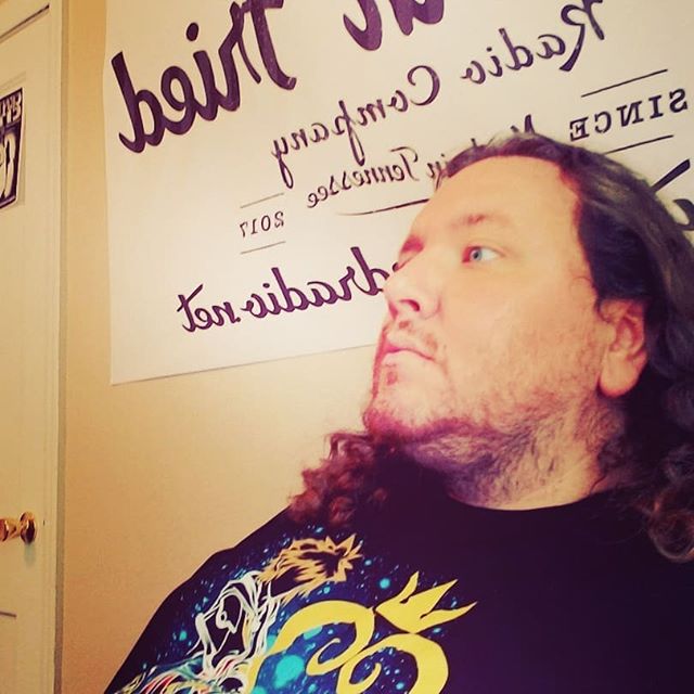 In the #studio for #aia!
#southernfriedradio #authorsinabstract #knoxrocks #authorsofig #authorsofinstagram #author #writerslife #writersofinstagram #writersofig #writer #kingdomhearts #writerswhogame #podcast #creativeprocess #creators