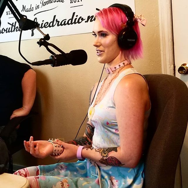 @caitybelleackeryandere is here for #ep25 of #aia! .
.
#authorsinabstract #southernfriedradio #podcast #author #authorsofig #authorsofinstagram #writerslife #writersofinstagram #writersofig #writer #authors #cosplay #fanfiction #spelunking #anime