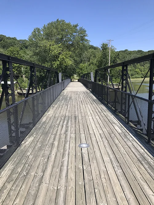 WALK HISTORIC NEW RICHMOND SWING BRIDGE