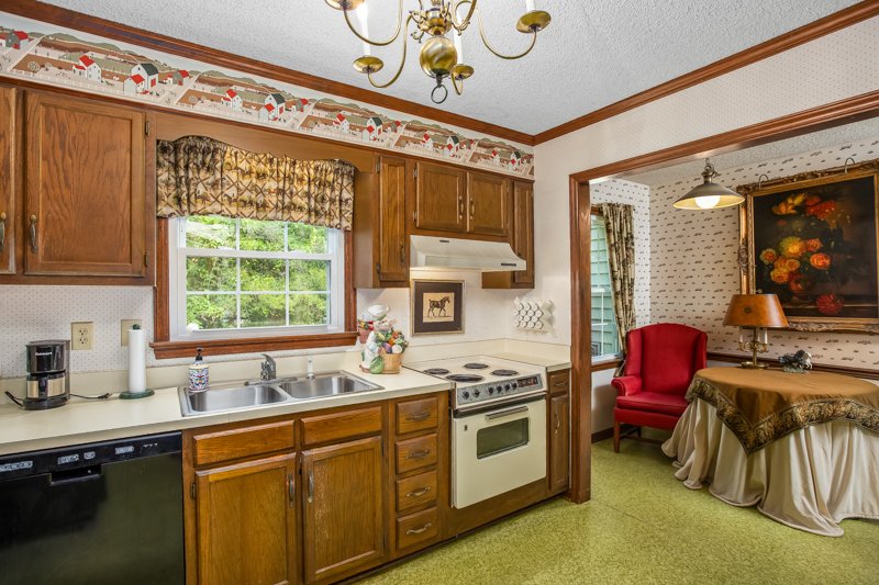 2103 Beeson Road-16.jpg