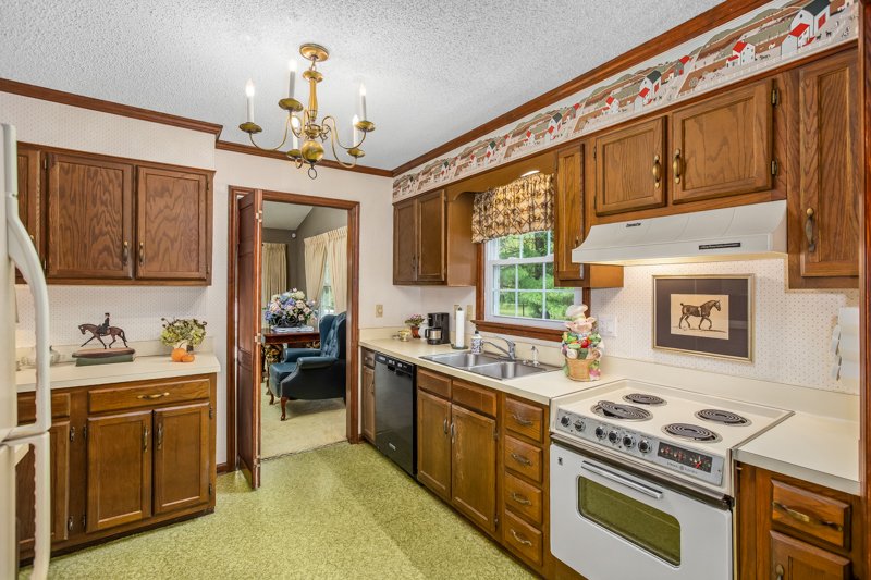 2103 Beeson Road-17.jpg