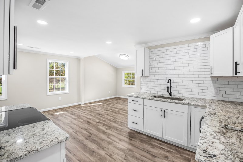 5811 Loradale Drive-8.jpg