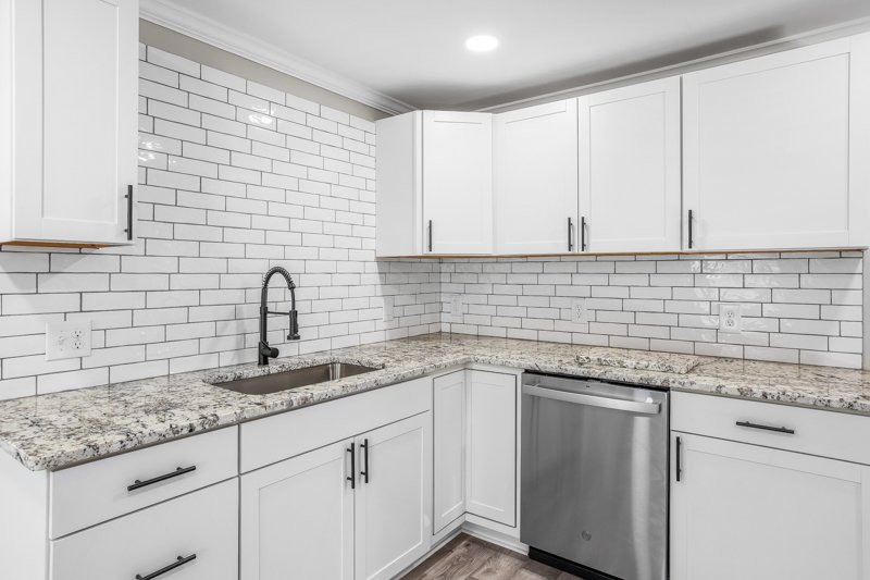 5811 Loradale Drive-11.jpg