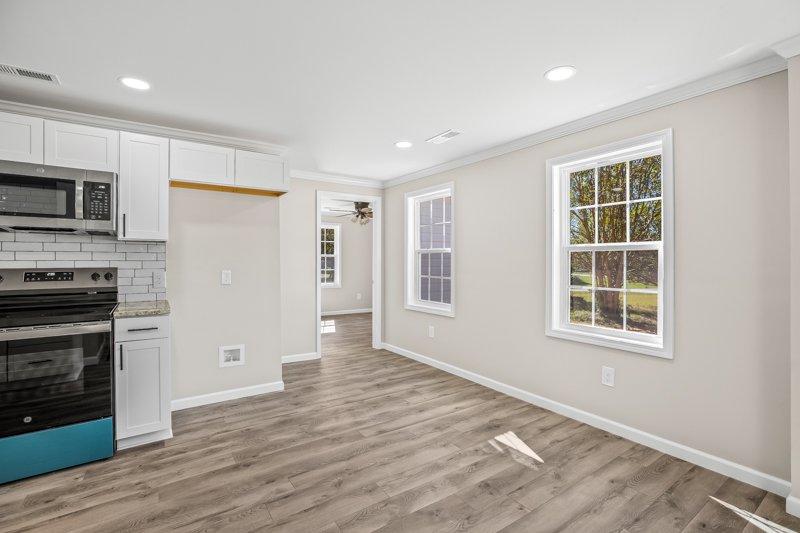 5811 Loradale Drive-13.jpg