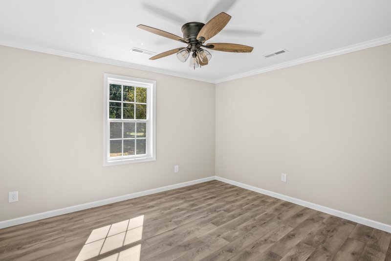 5811 Loradale Drive-17.jpg