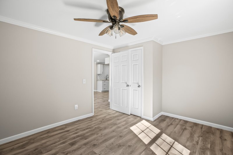 5811 Loradale Drive-18.jpg