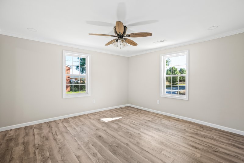 5811 Loradale Drive-19.jpg