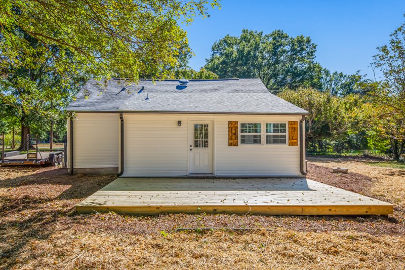 5811 Loradale Drive-31.jpg