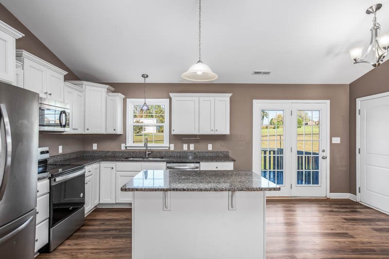 170 Potters Trail-45.jpg