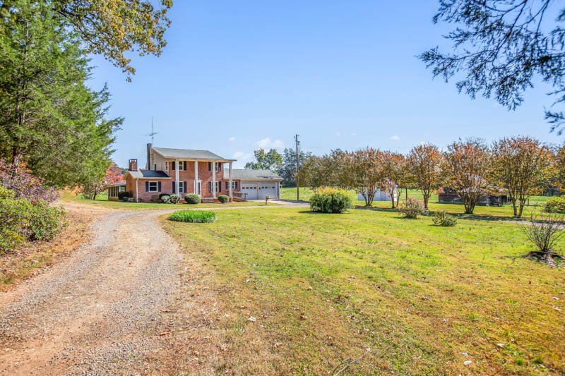 1053 Three Brothers Road-1.jpg