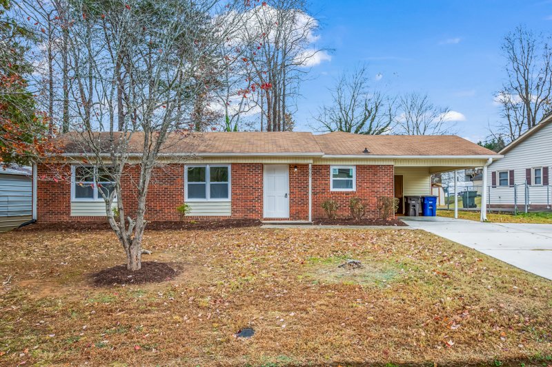 969 Shalimar Drive-2.jpg